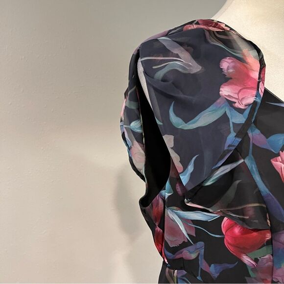 Bloomchick tulip Floral print Black short sleeve peplum Top/blouse - Picture 4 of 13